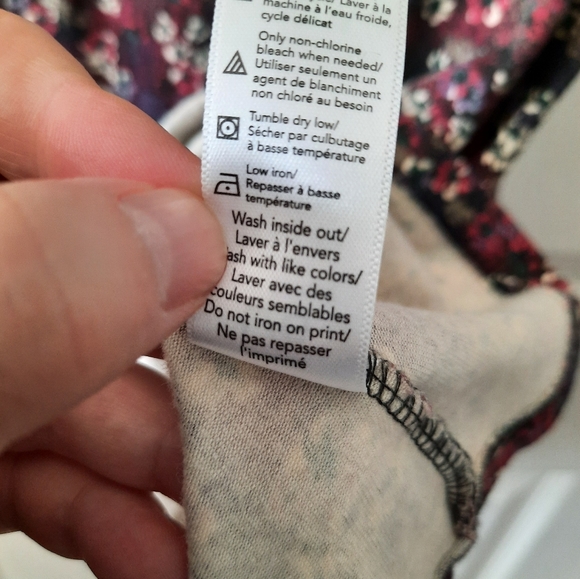 G21 Size L Floral Peplum Sleeveless Shirt - Picture 7 of 9